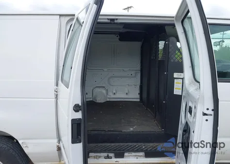 2010 Ford E-150 Commercial/Recreational из США, поврежденный, VIN 1FTNE1EW0ADA53172